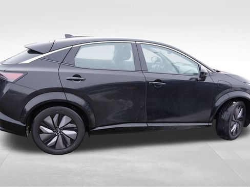 Used 2023 Nissan Ariya EVOLVE+ image 2