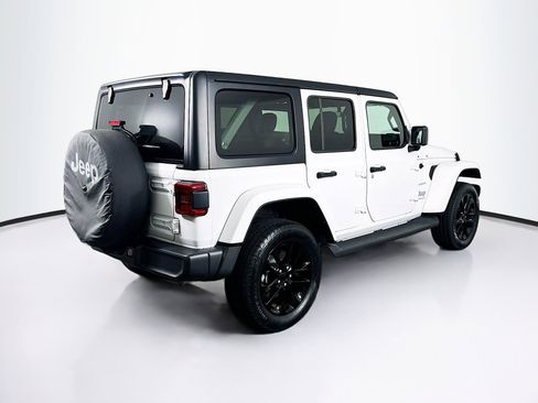 Used 2023 Jeep Wrangler Sahara w/ Cold Weather Group image 9