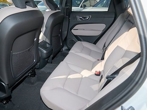 New 2026 Volvo XC60 B5 Plus w/ Protection Package Premier image 19