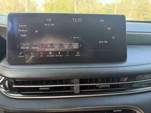 Used 2023 INFINITI QX60 Luxe w/ Performance Audio Package image 27