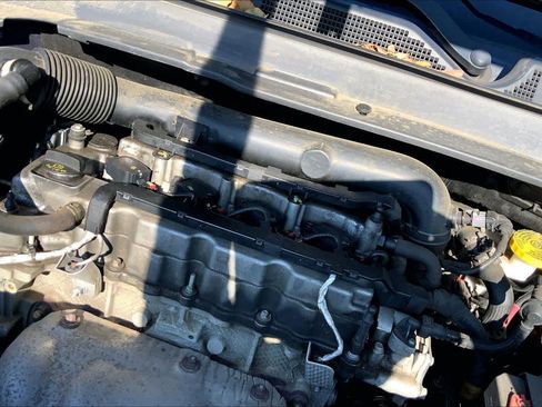 Used 2018 Jeep Compass Latitude AWD/4WD image 33