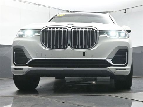 Used 2021 BMW X7 xDrive40i image 35
