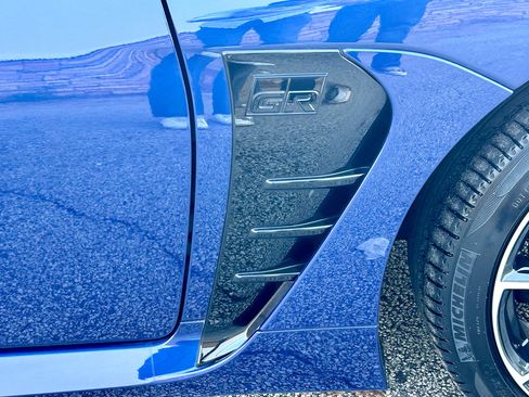 Used 2023 Toyota GR86 w/ ALL Weather Mat Package (TMS) image 6