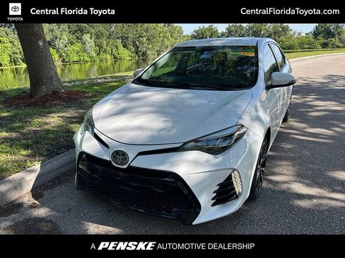 Used 2018 Toyota Corolla SE FWD image 1