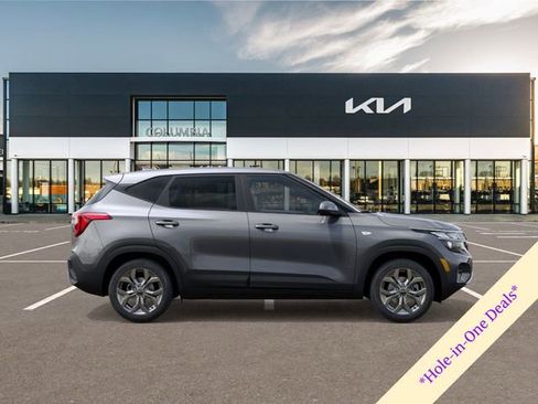 New 2026 Kia Seltos LX image 7