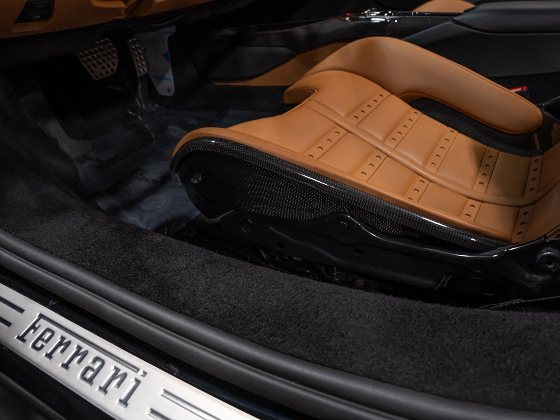 Used 2023 Ferrari 296 GTS RWD image 58