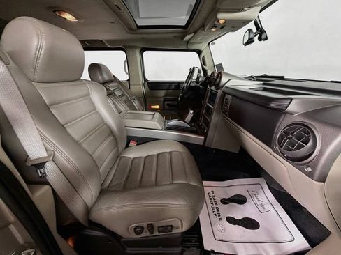 Used 2003 HUMMER H2 w/ Preferred Equipment Group AWD/4WD image 28