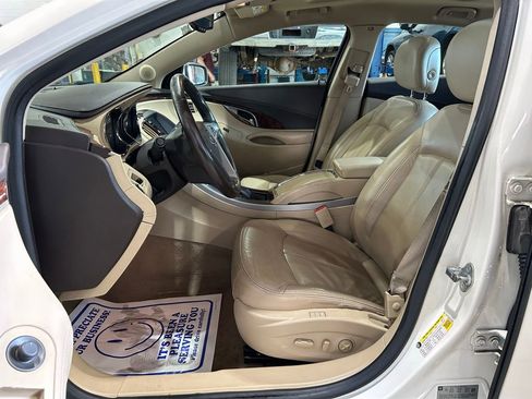 Used 2013 Buick LaCrosse Leather FWD image 11