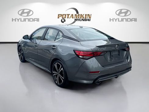 Used 2023 Nissan Sentra SR w/ SR Premium Package FWD image 7