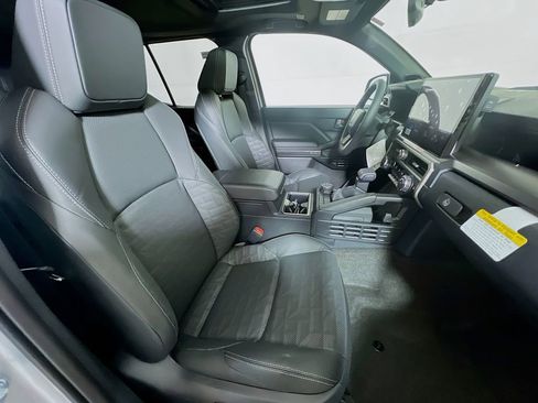 New 2026 Toyota 4Runner TRD Off-Road Premium AWD/4WD image 23