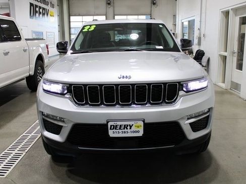 Used 2023 Jeep Grand Cherokee 4WD 4xe image 33