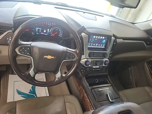 Used 2019 Chevrolet Tahoe Premier AWD/4WD image 7