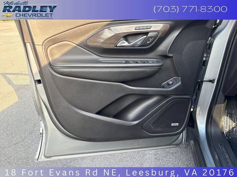 Certified 2024 GMC Terrain Denali AWD/4WD image 12