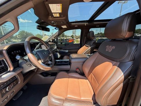 Used 2024 Ford F250 King Ranch AWD/4WD image 13
