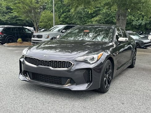Certified 2020 Kia Stinger GT-Line w/ Sun & Sound Package RWD image 2