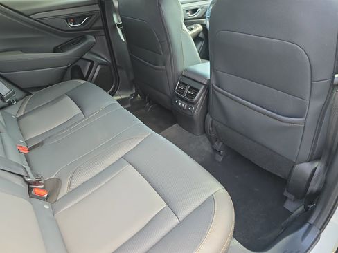 Used 2022 Subaru Outback Wilderness w/ Wilderness Package image 11