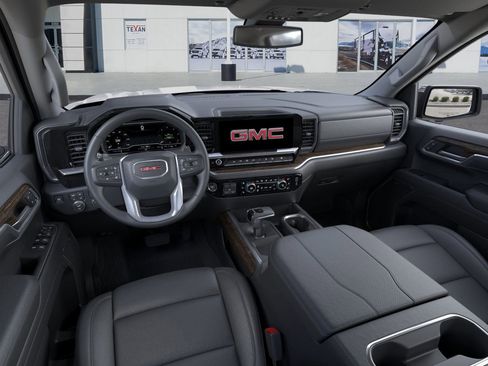 New 2026 GMC Sierra 1500 SLT image 16