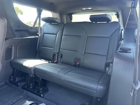 Certified 2026 Chevrolet Suburban Z71 w/ Comfort Package image 32
