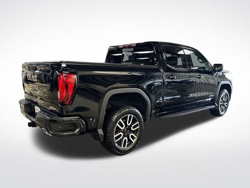 Used 2022 GMC Sierra 1500 AT4 w/ AT4 Premium Package AWD/4WD image 5