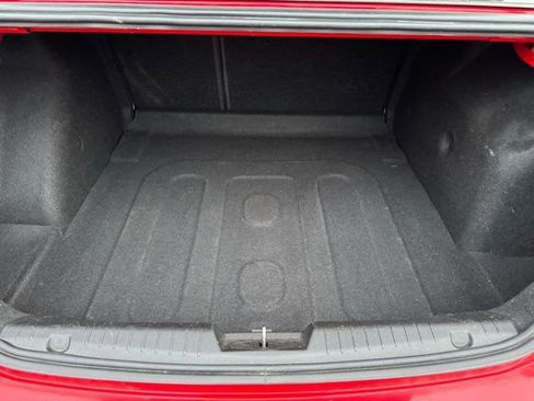 Used 2015 Chevrolet Cruze LT image 24