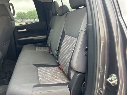 Used 2018 Toyota Tundra SR5 image 12