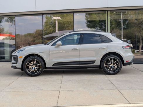 New 2026 Porsche Macan AWD/4WD image 2