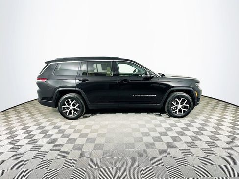 Certified 2025 Jeep Grand Cherokee L Limited AWD/4WD image 13
