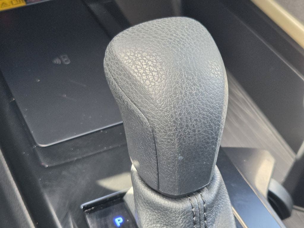 Used 2026 Toyota Camry LE FWD image 20
