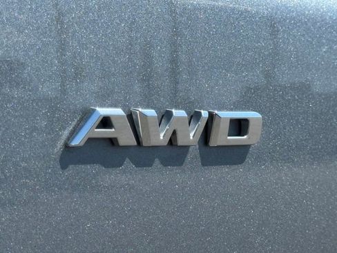 Certified 2025 Cadillac XT5 Premium Luxury image 11