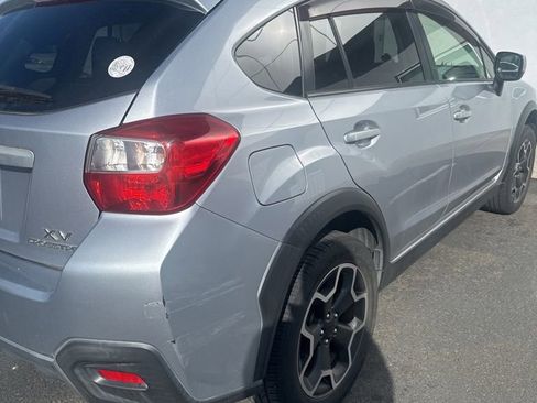 Used 2014 Subaru Crosstrek 2.0i Premium w/ Moonroof Package AWD/4WD image 5