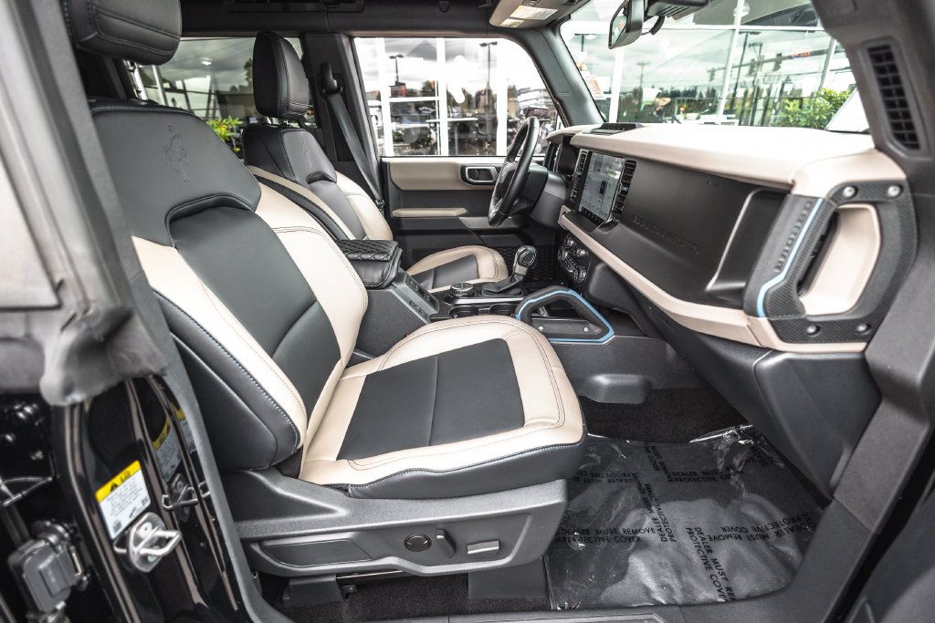 Used 2022 Ford Bronco Wildtrak AWD/4WD image 28
