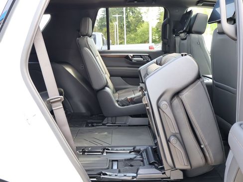 New 2026 Chevrolet Tahoe High Country AWD/4WD image 44