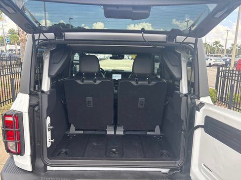 Used 2023 Ford Bronco Black Diamond AWD/4WD image 15