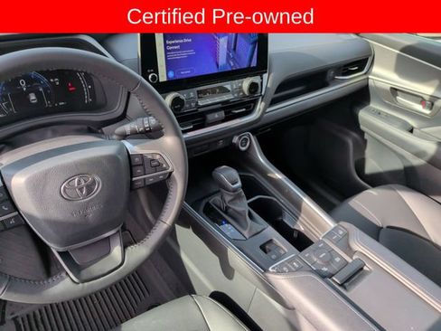 Certified 2026 Toyota Grand Highlander AWD image 20