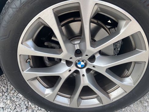 Used 2021 BMW X5 xDrive40i w/ Convenience Package AWD/4WD image 10