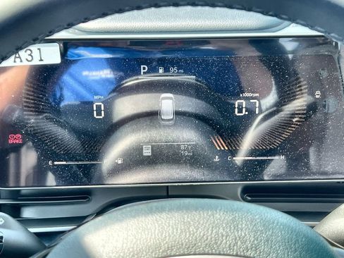 New 2026 Kia Carnival EX FWD image 15