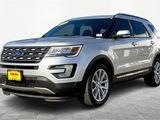 Used 2016 Ford Explorer Limited image 2