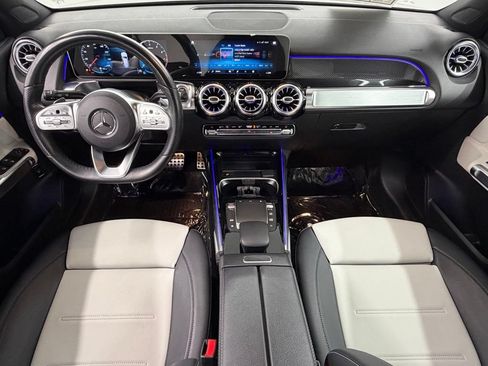 Used 2021 Mercedes-Benz GLB 250 image 38