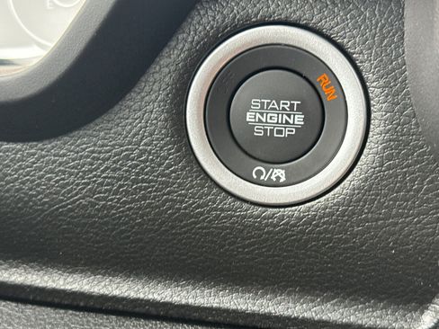 New 2026 RAM 1500 Express AWD/4WD image 20