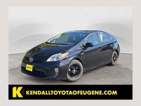 Used 2012 Toyota Prius Two FWD image 1