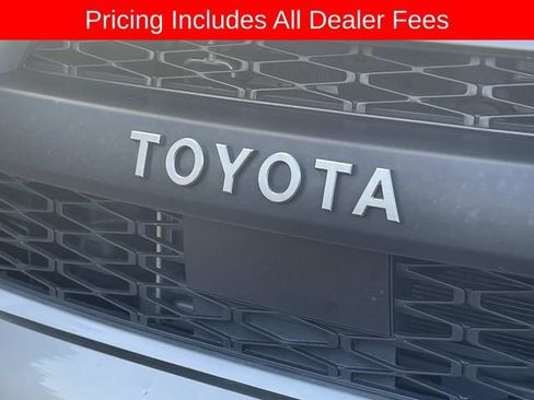 Used 2023 Toyota 4Runner TRD Off-Road Premium w/ Moonroof Package AWD/4WD image 13