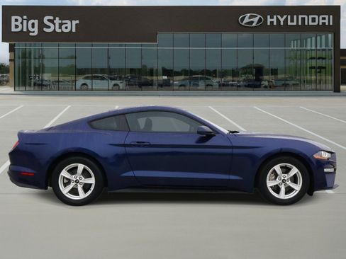 Used 2020 Ford Mustang Coupe RWD image 5