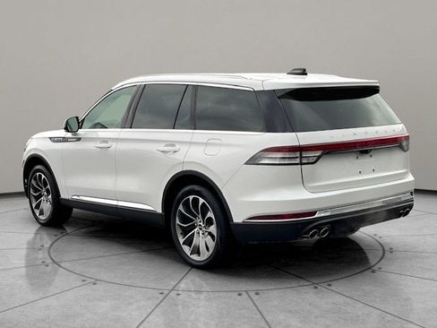 New 2026 Lincoln Aviator AWD image 10