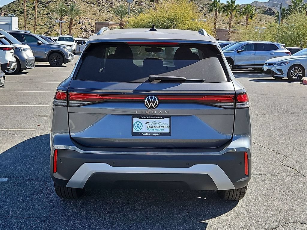 Used 2026 Volkswagen Tiguan S FWD image 4