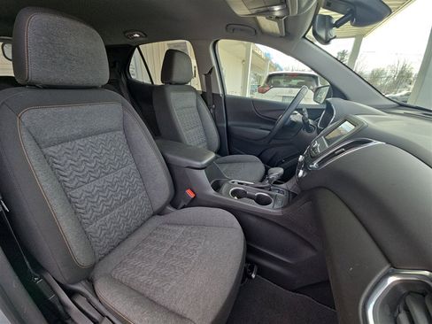 Used 2023 Chevrolet Equinox LT image 26