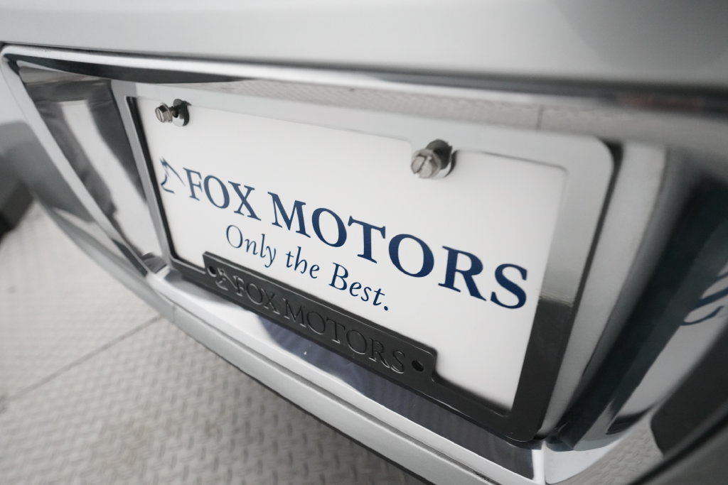 Used 2010 Chevrolet Malibu Hybrid FWD image 32