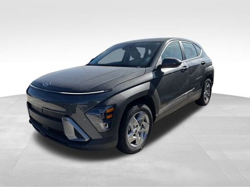 New 2026 Hyundai Kona SE image 1