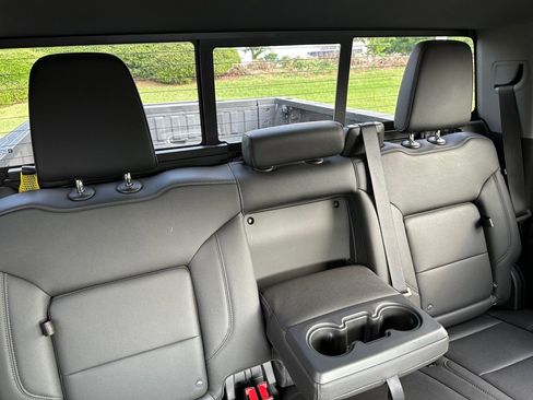 Used 2022 Chevrolet Silverado 1500 RST w/ RST All Star Premium Package image 16