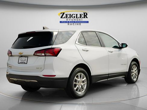 Used 2024 Chevrolet Equinox LT w/ LPO, Floor Liner Package image 8