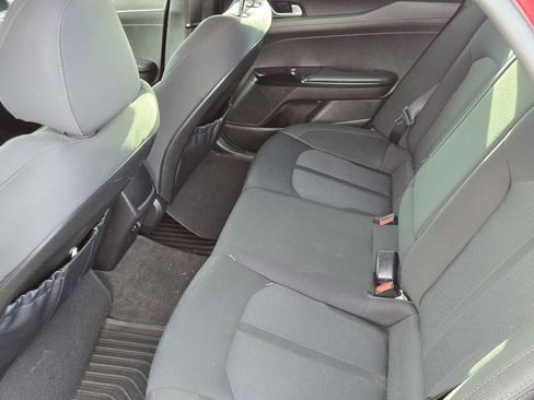 Used 2023 Kia K5 LXS image 6